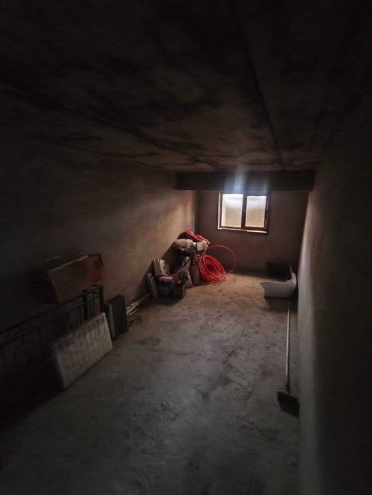 Цоколь -1 этаж 27m2 Chilonzor 23 Farxadskiy