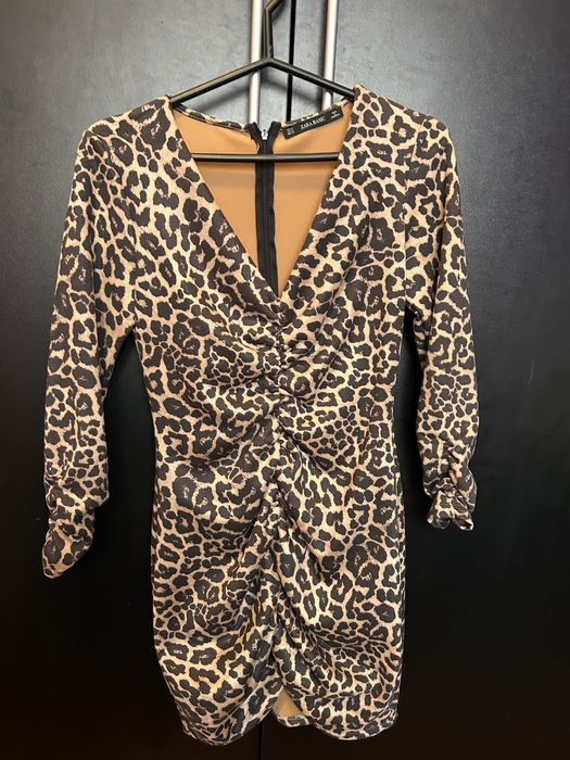 Тигрова рокля Zara