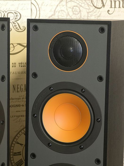 Boxe pasive de podea 240W - Monitor Audio 200 - 3 cai - sunet Hi Fi - stare exceptionala