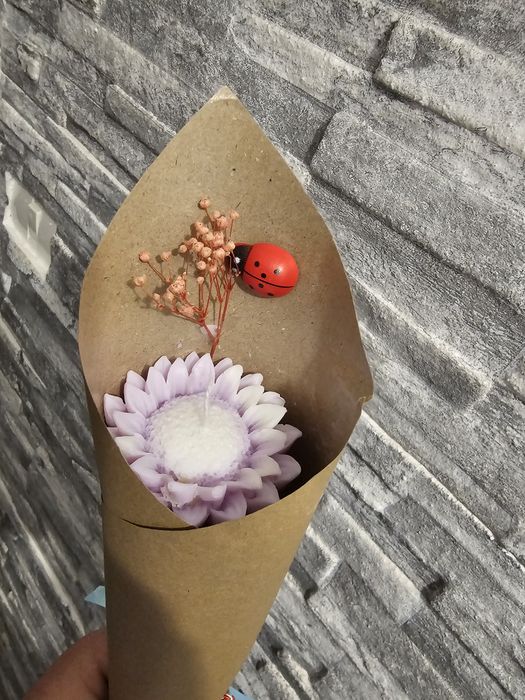 Martisoare si marturii handmade pe comanda motive florale