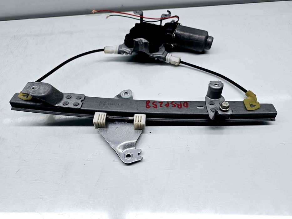 Macara electrica geam dreapta spate Nissan Qashqai [Fabr 2007-2014] 40