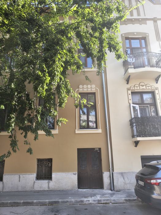Boxă 12 mp, intabulată separat – str. Gen. Leonard Mociulschi, clădire istorică renovată