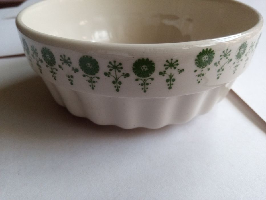 Порцеланова купичка от социализма