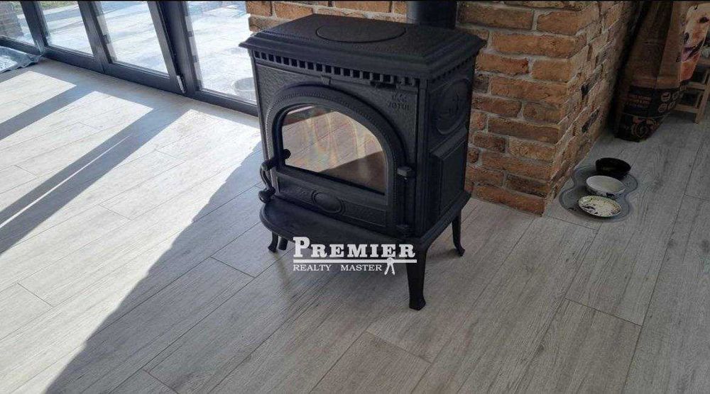 Продава се Къща в к.к. Слънчев бряг - 185 кв.м за 1892 €/кв.м - Снимка #1