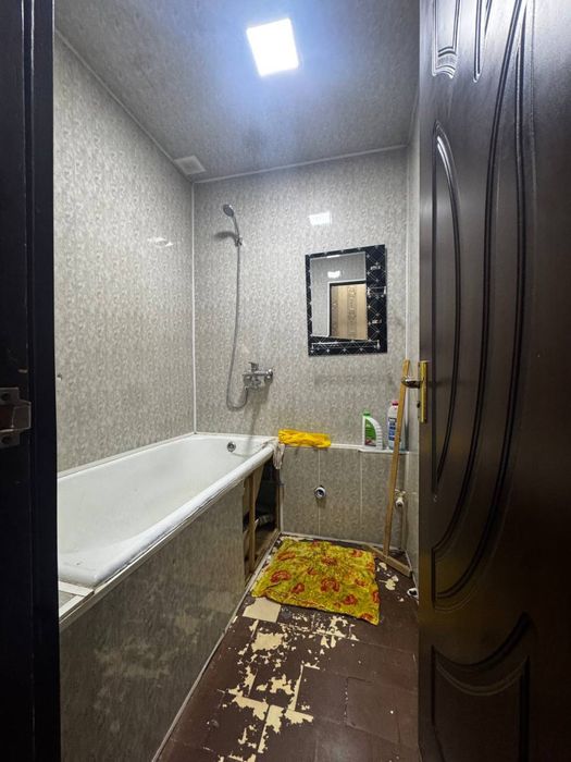 Чирчик 8 микро район 3х Нархи 43.000$ Бош толов ва паспорт бн Ипотека