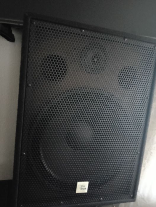 Vand. Sau skimb cu bass activ