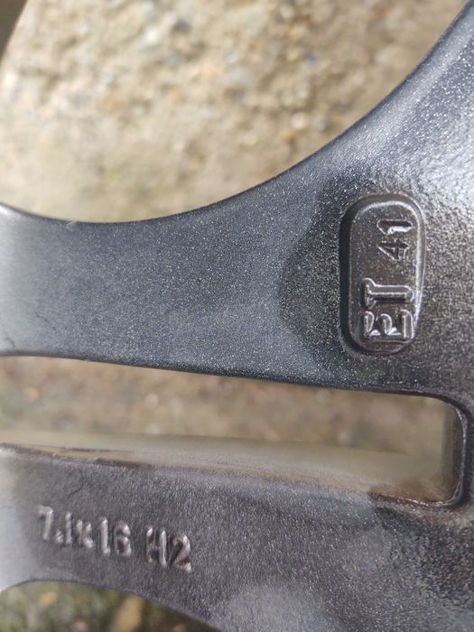 Джанти с гуми за BMW style68. 16