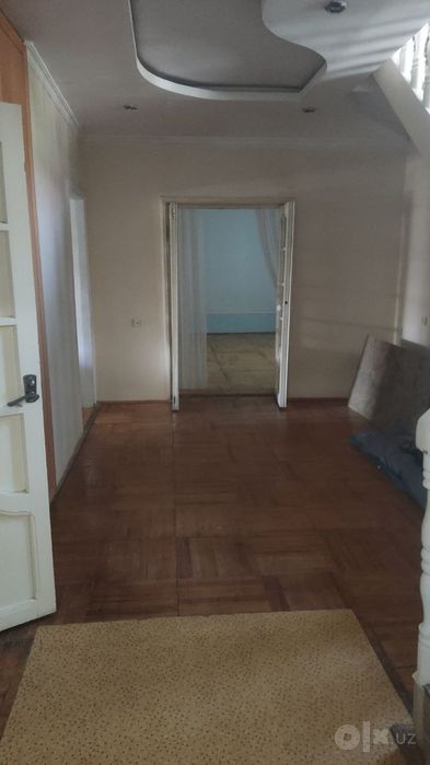 Masıv 1 da Uchaska arendaga oılşa bolla Qızla 500 $  7 sotıxlı uchastk
