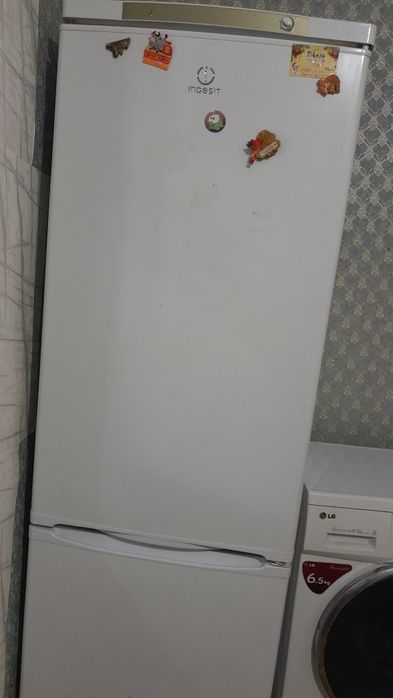 Холодильник продам