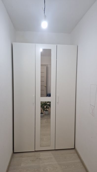 Срочно продаем  мебель
