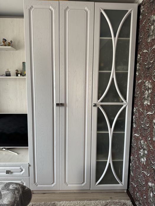 Продам спальный гарнитур