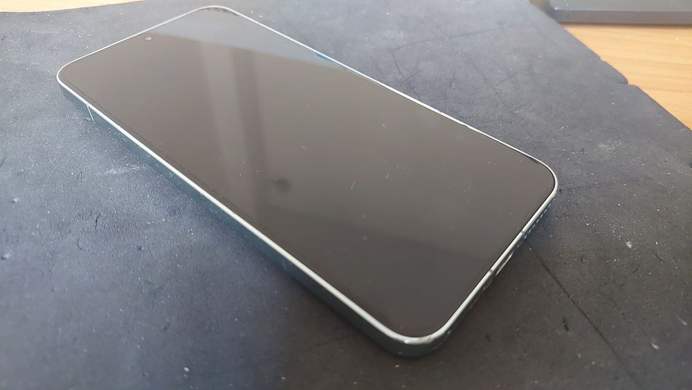 Vand  telefon Xiaomi 14