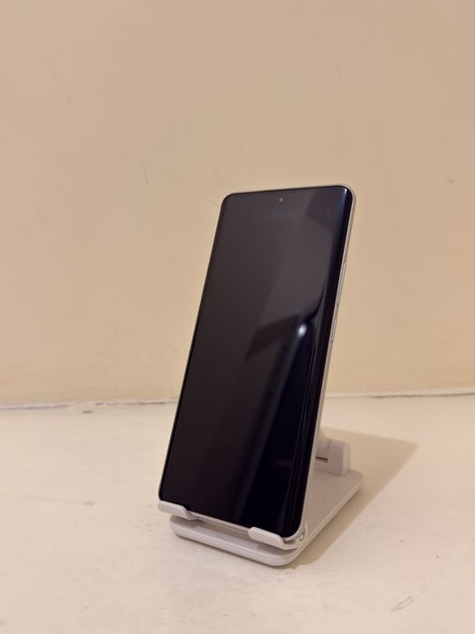 Redmi Note 13 Pro Plus 5G (8/256) ideal holatda srochna