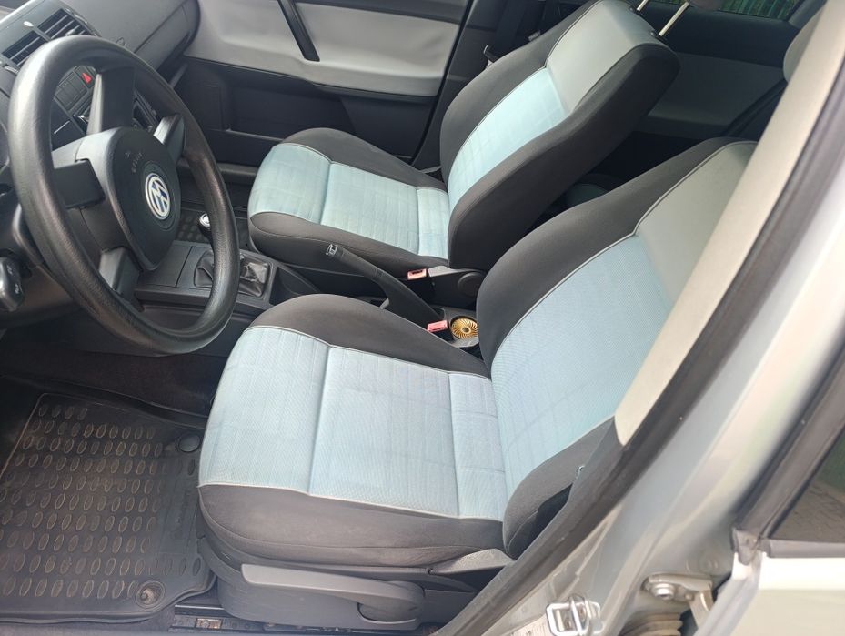 Volkswagen Polo 1.2 benzina, 2003, aer conditinat, faruri automate cu follow me home