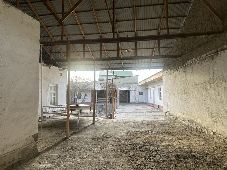 Вобкент марказидан ховли сотилади