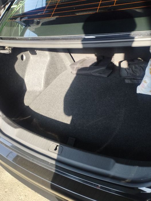 Monza 1.3 atmosferni 2023 yil  qora rang