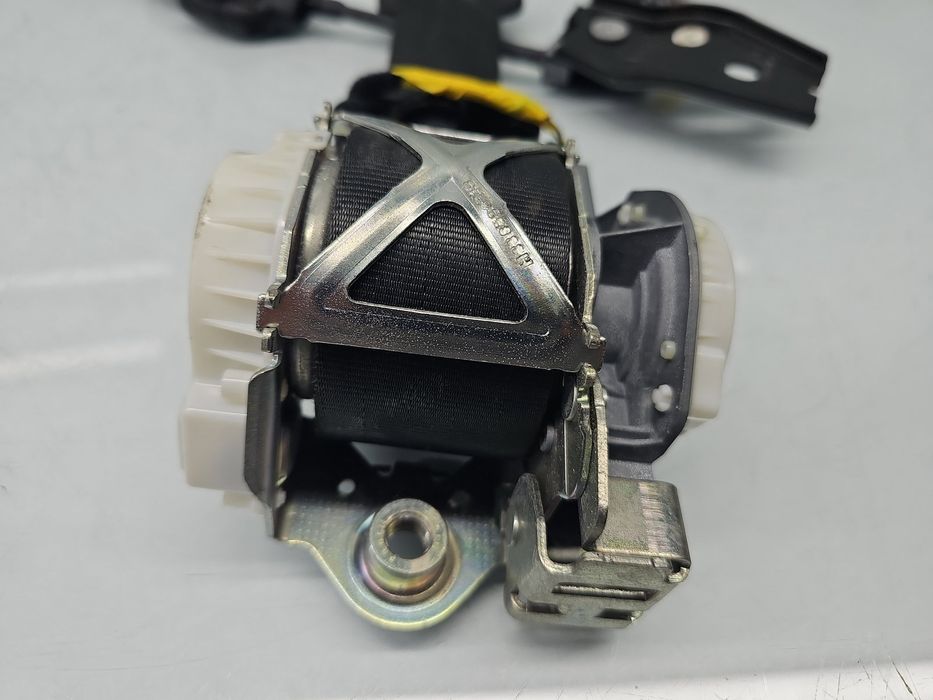 Centura stanga fata Alfa Romeo Giulietta (940) [Fabr 2010-2016] 340565