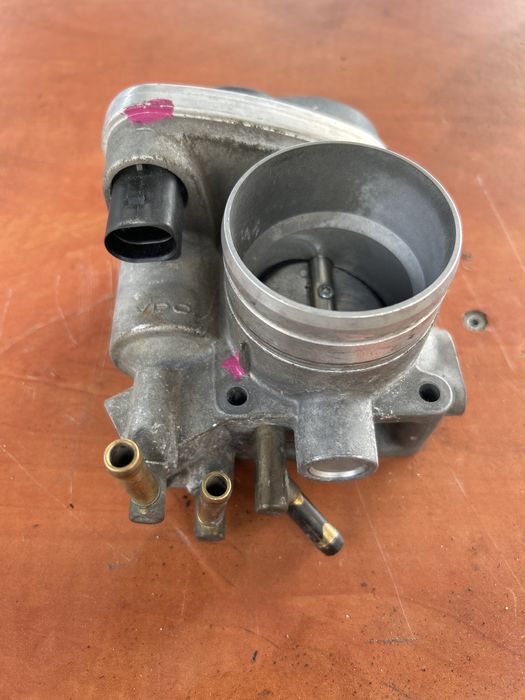 Clapeta acceleratie skoda octavia 2 motor 1.6 BGU,06A133062AB