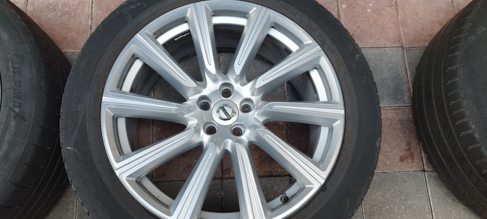 Jante Volvo pe 20 inch