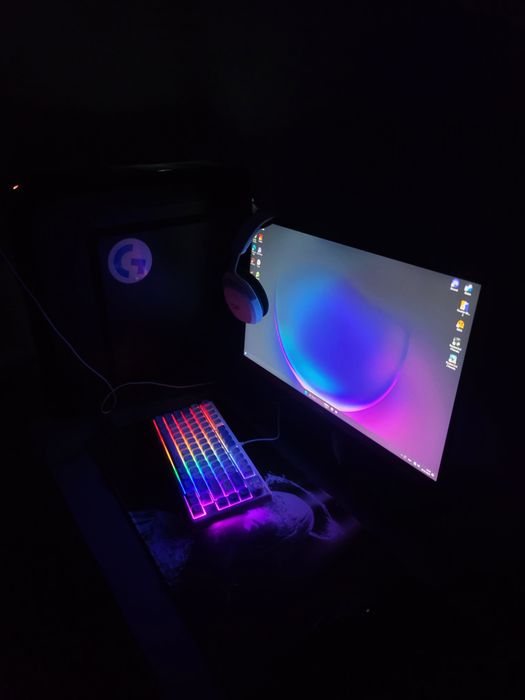 Продаётся компьютер