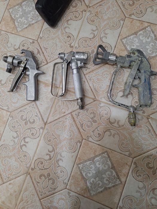 Спрейны пистолет