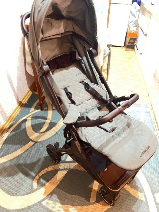 Коляска easy walker