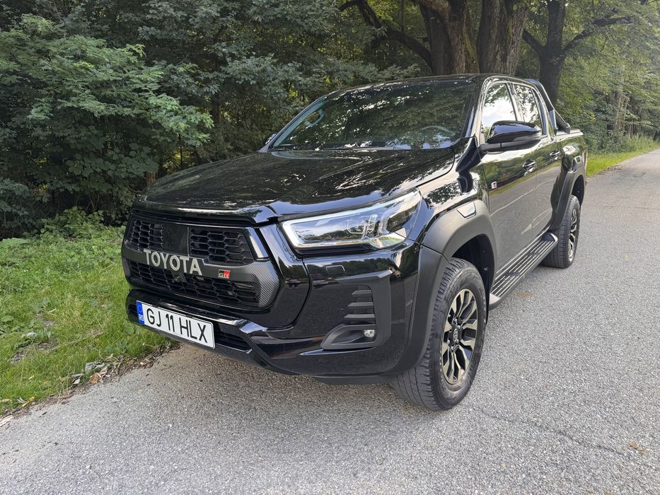 TOYOTA Hilux 2024 — imagine 3