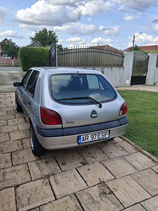 FORD Fiesta 2002 — imagine 5