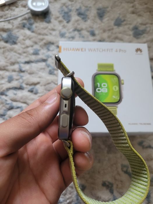 Часы Huawei watch fit 4pro