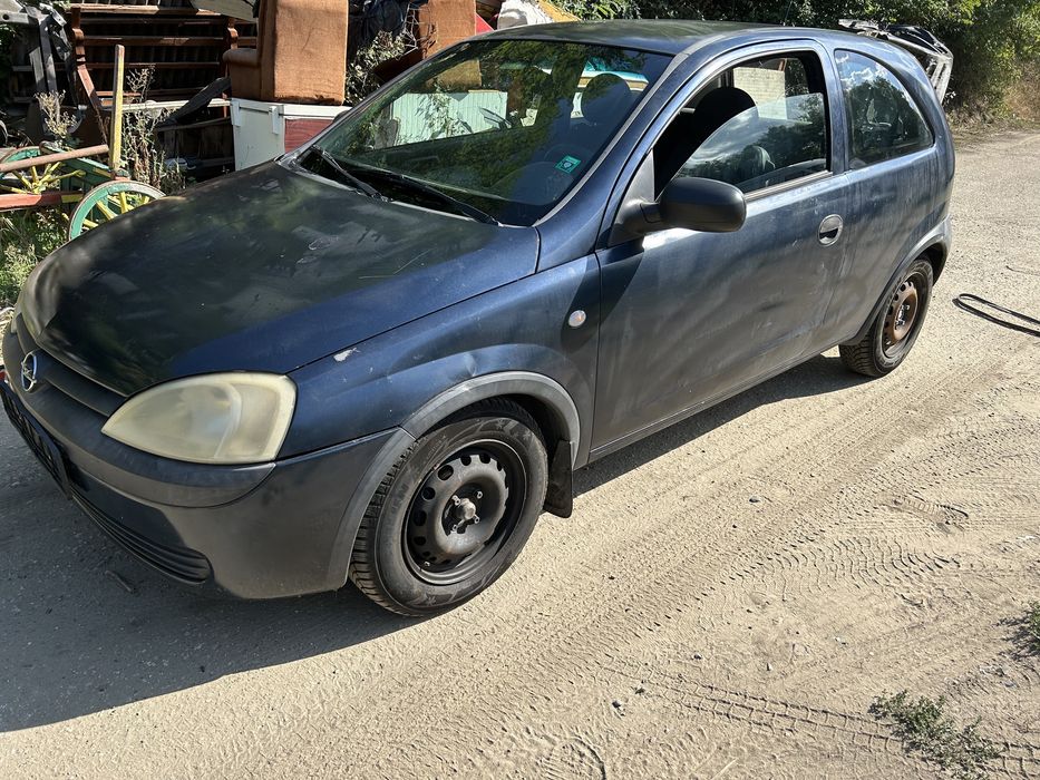 На части Opel Corsa C 1.0i 16V