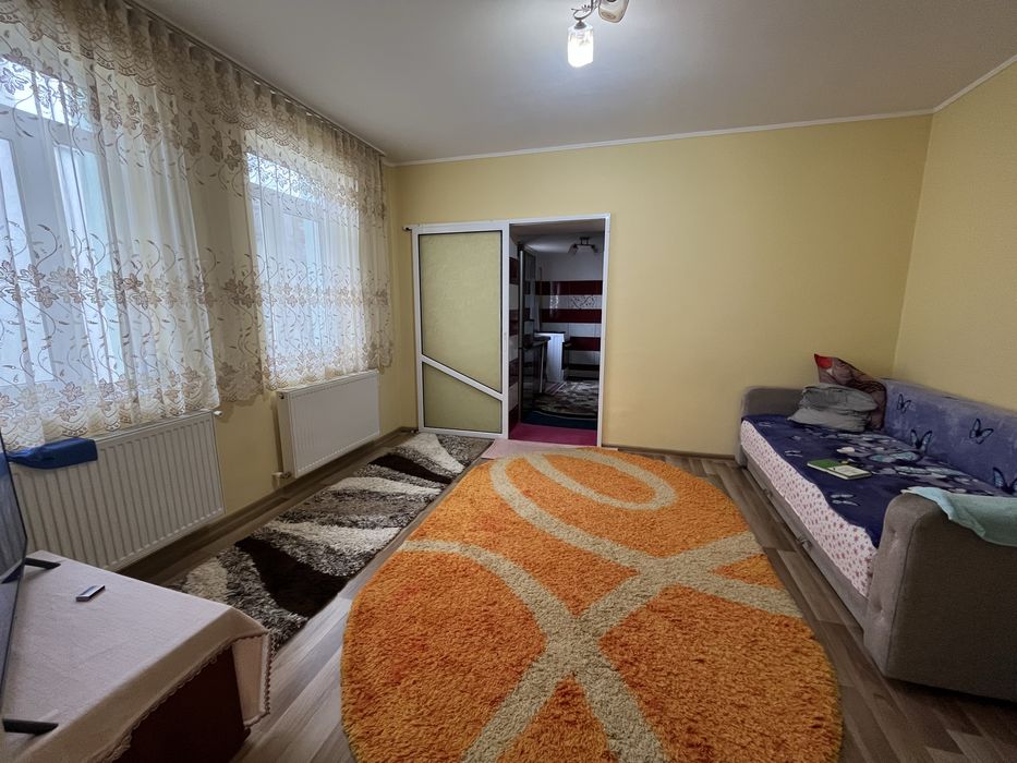 Vand casa 3apartamente-Zona Centrala