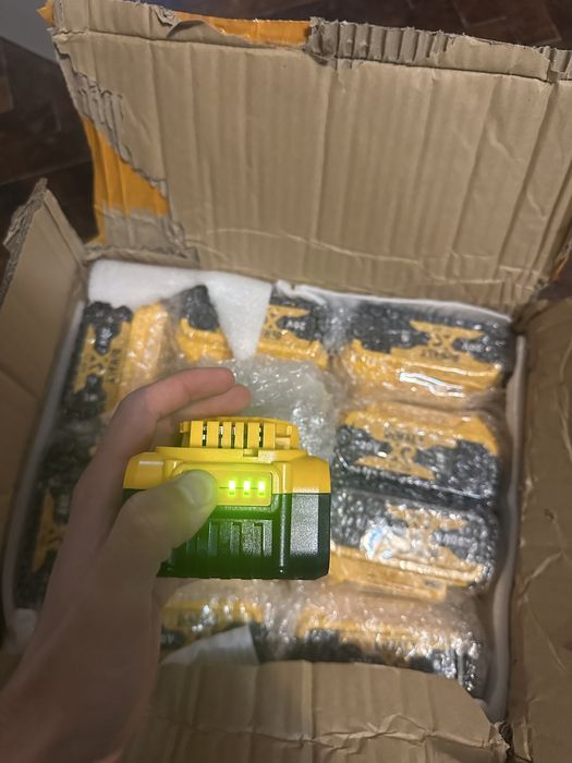 Baterie/acumulator dewalt 6ah