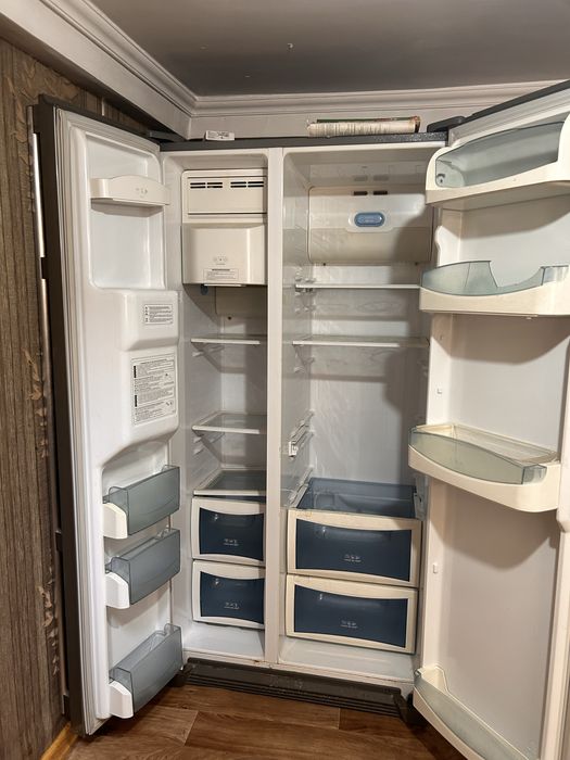 Холодильник Daewoo