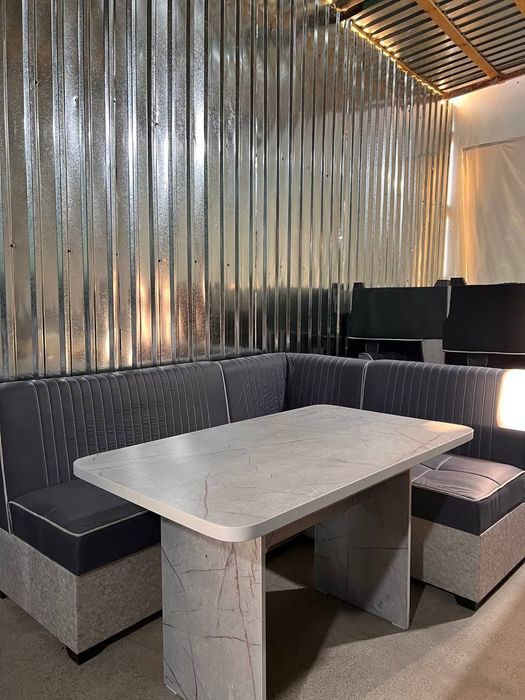 Продаётся новые кухонные уголки