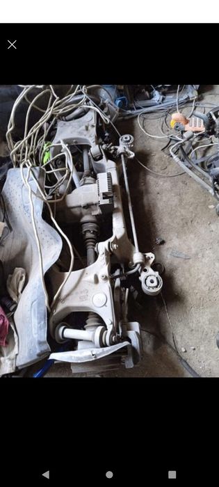 Bmw e60 налични части от снимката