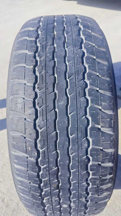 продается резина  265/60/18