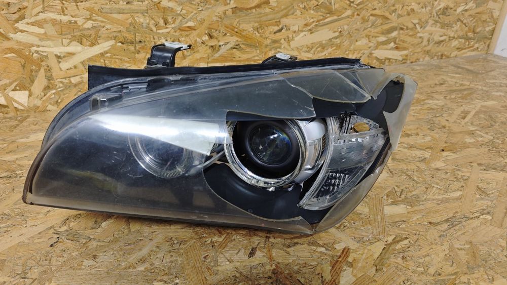 Ляв фар за БМВ Х1 BMW X1 E84 2009 -1012 Xenon