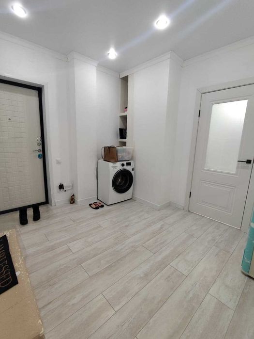 Продается 2 комн. кв. р-н 2-база