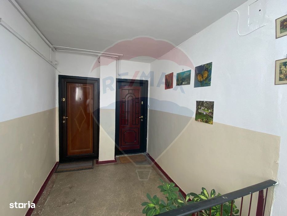 Apartament cu 3 camere de vânzare în zona Centrala, Fagaras