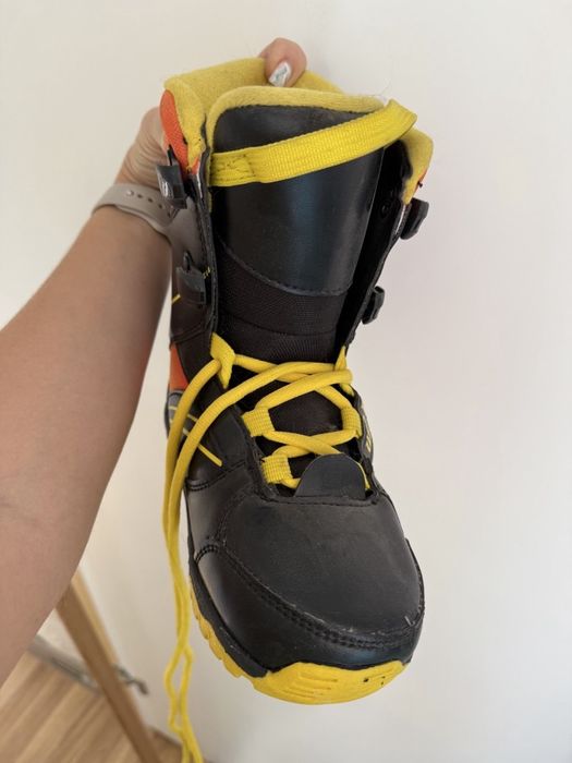 Сноуборд детский + ботинки