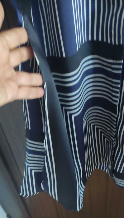 Стилна рокля MANGO