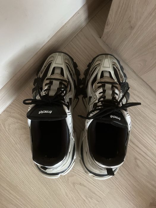 Balenciaga track 2