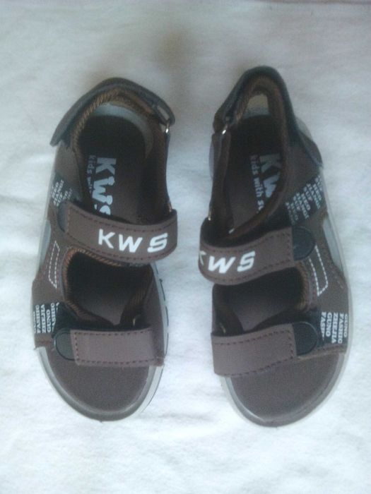 Детски сандали KWS