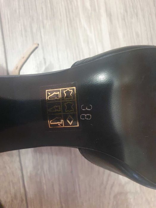 Sandale elegante