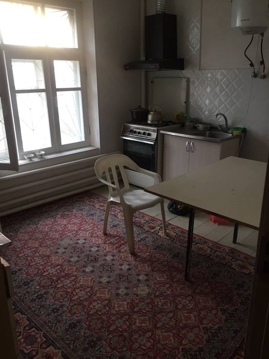 Honadon ijaraga sheriklikka 1 ta odam kerak.