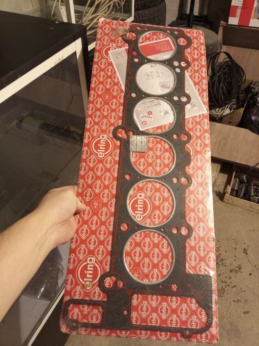 Запчасти на БМВ.