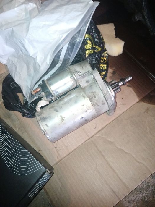 Продам стартер на ваз