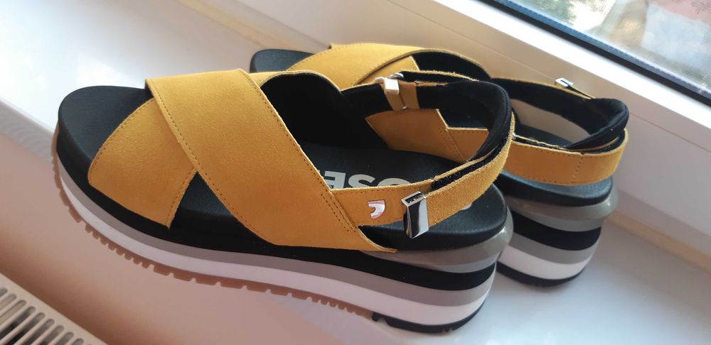 Sandale piele noi in cutie