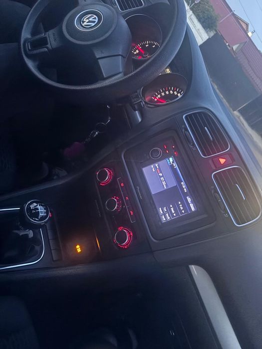 De vanzare/ schimb volkswagen