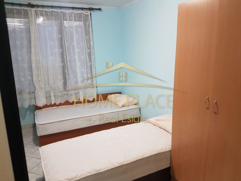 Дава се под наем Двустаен апартамент в Варна, м-т Евксиноград - 35 кв.м за 248.88 € - Снимка #1